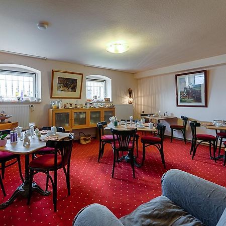 Hotel Dallgow Екстер'єр фото