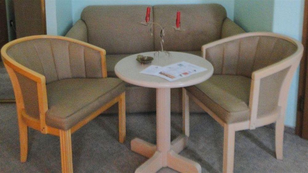 Hotel Dallgow Екстер'єр фото